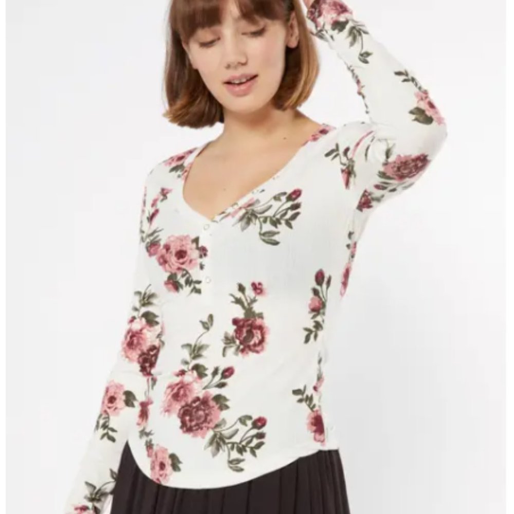 3/$21 Floral Print Top